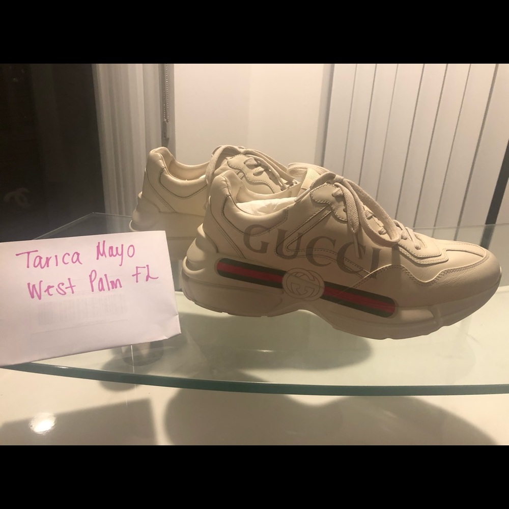 Gucci rhyton sneakers